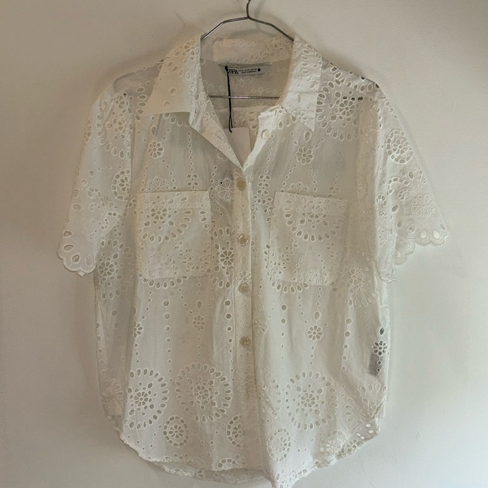 Zara Woman’s Shirt with Cutout Detail
